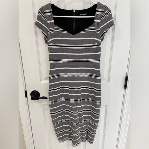 Express Black and White Asymmetric Slit Bodycon Dress Women’s Size XS - Picture 1 of 7